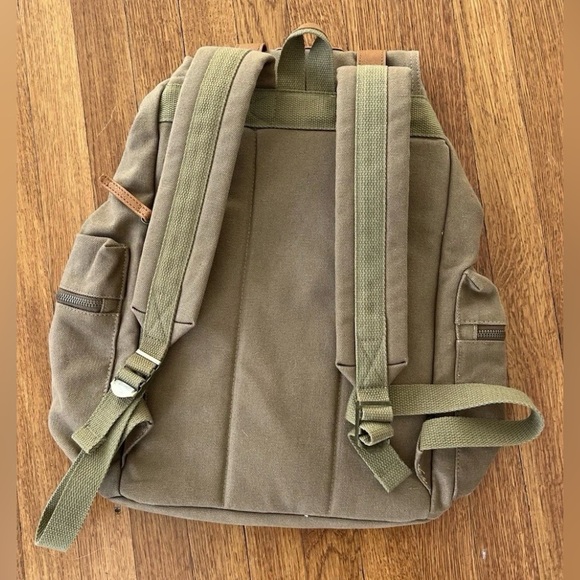 Amangani Luxury Exclusive Resort Jackson Hole Canvas Backpack EC - Picture 2 of 2